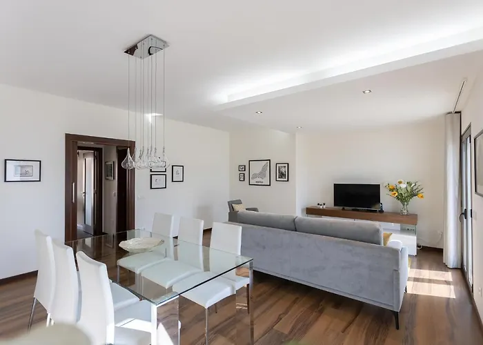 Por Do Sol Ii Apartment *